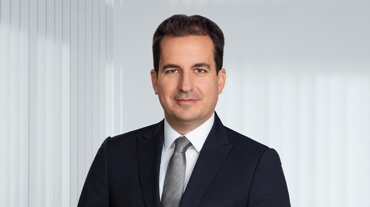Oliver Schmidt, Chief Investment Officer